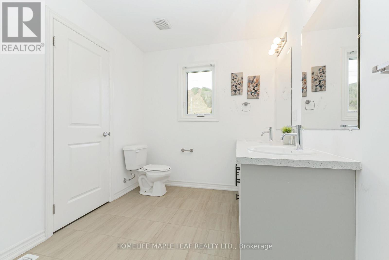 104 Delphi Court Property Photo 37