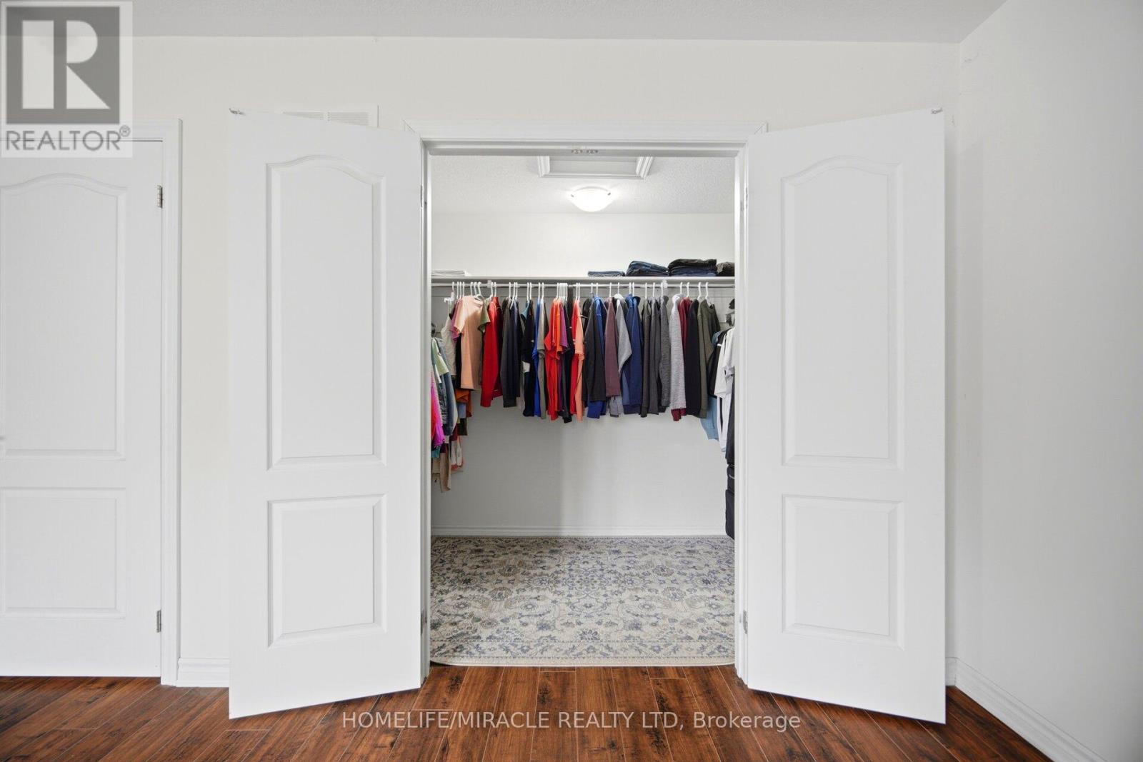 169 Berkshire Drive Property Photo 35