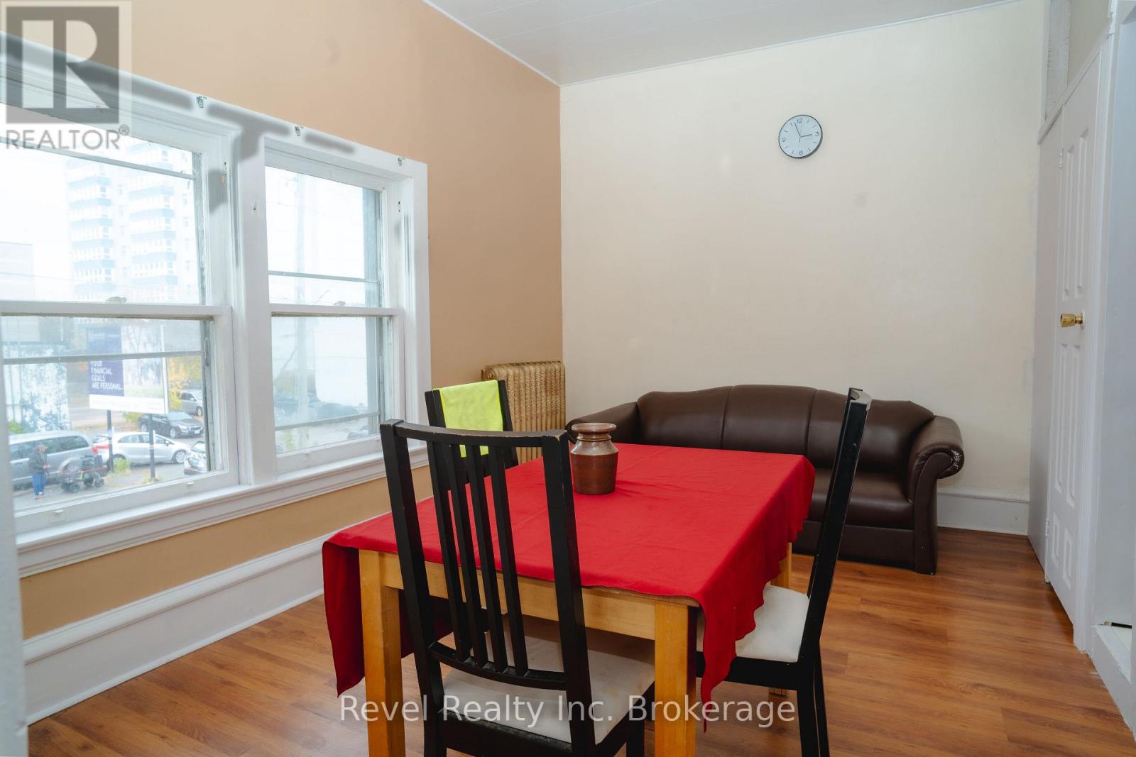 407 Ferguson Street Property Photo 21