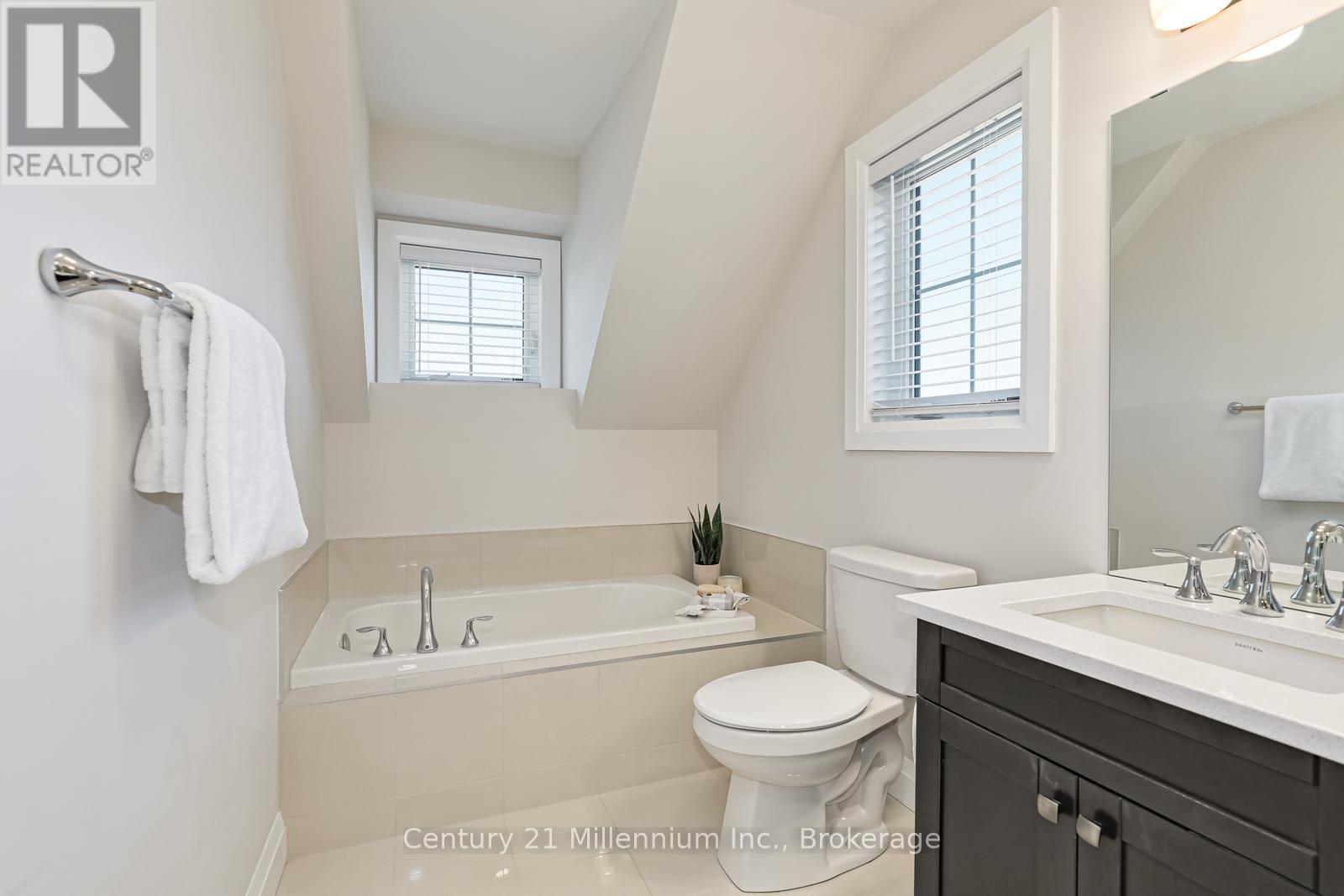 168 Yellow Birch Crescent Property Photo 23