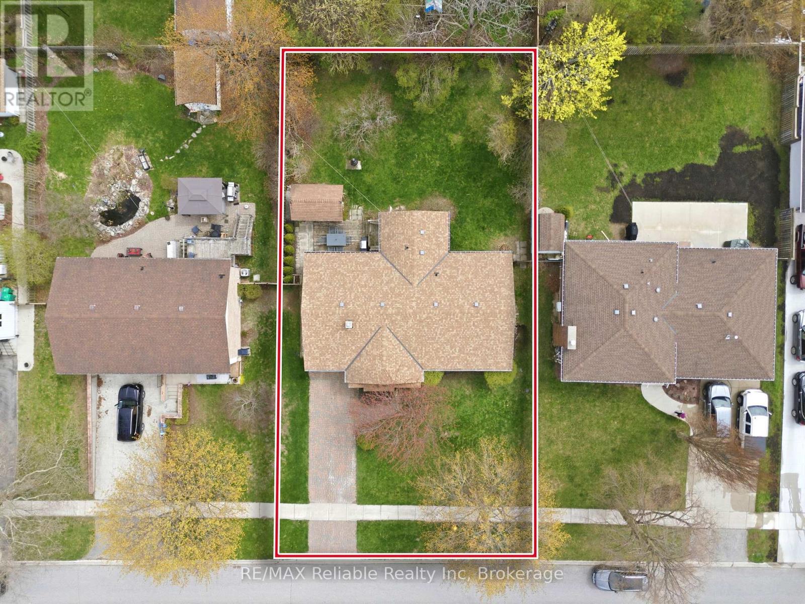 313 Krohmer Drive Property Photo 3