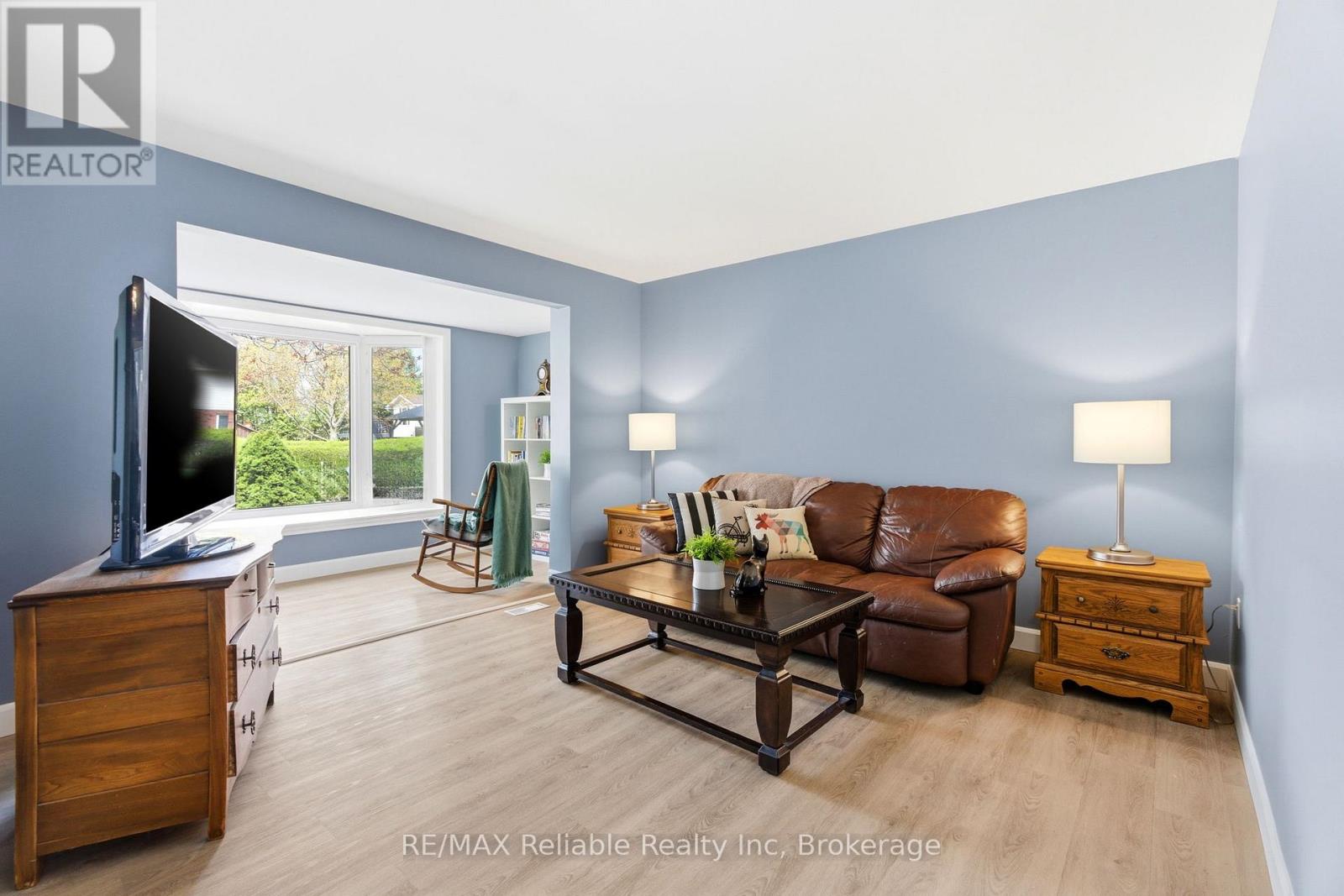 313 Krohmer Drive Property Photo 8