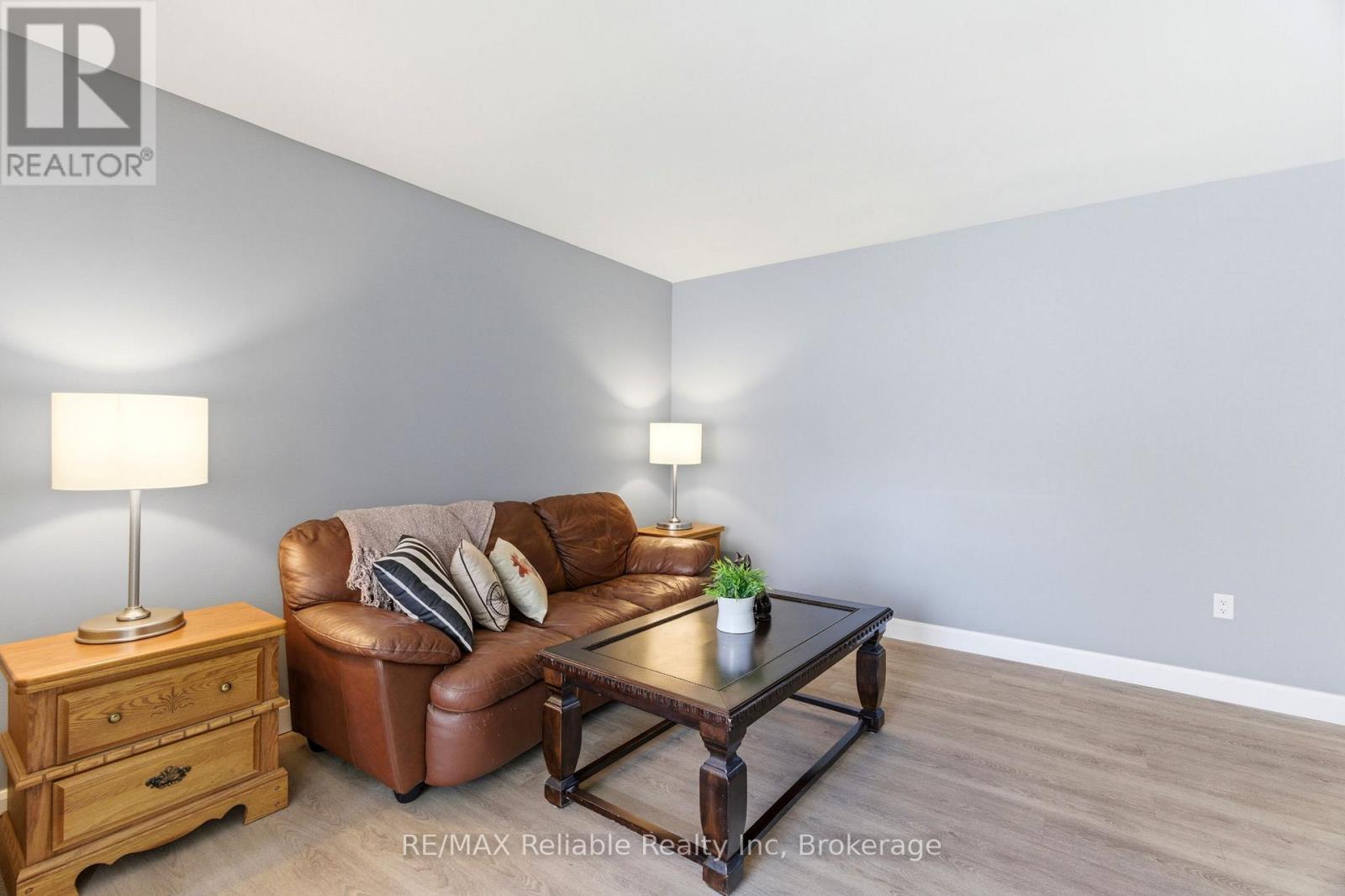 313 Krohmer Drive Property Photo 10