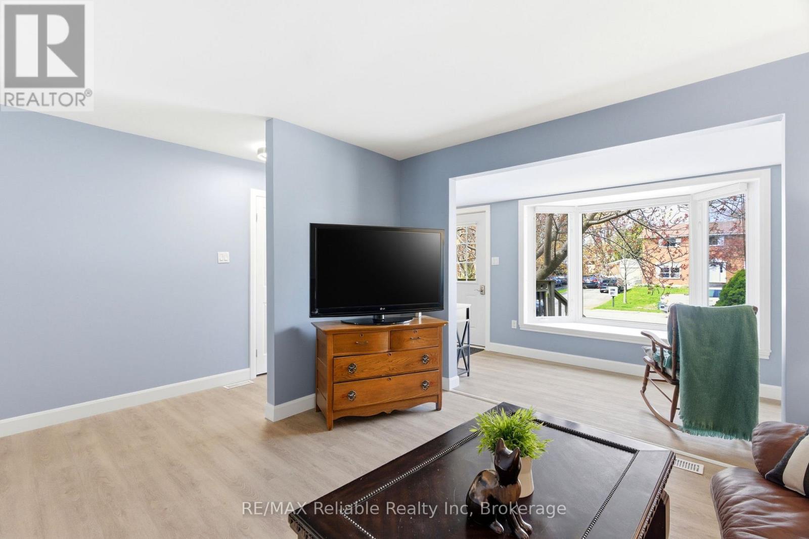 313 Krohmer Drive Property Photo 13