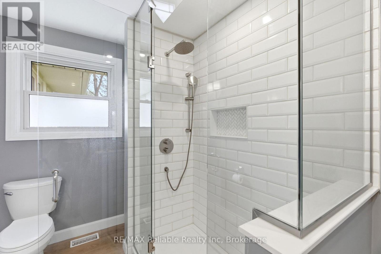 313 Krohmer Drive Property Photo 26