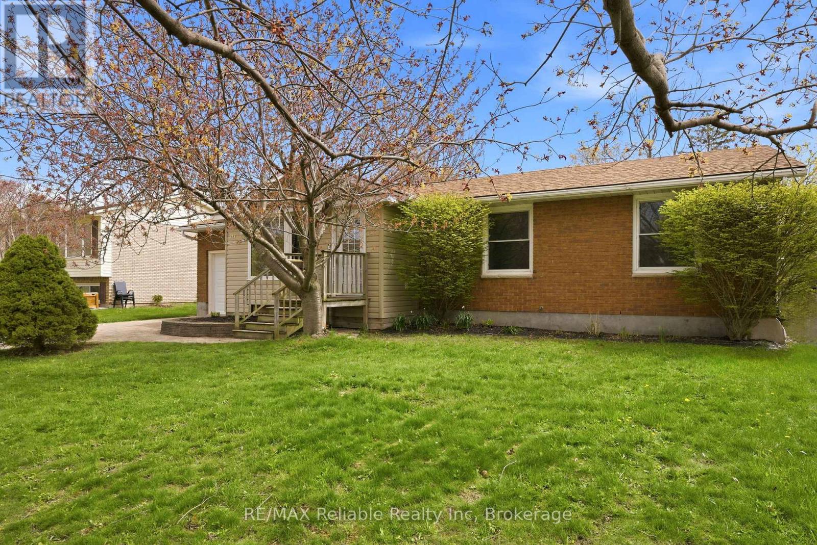 313 Krohmer Drive Property Photo 45