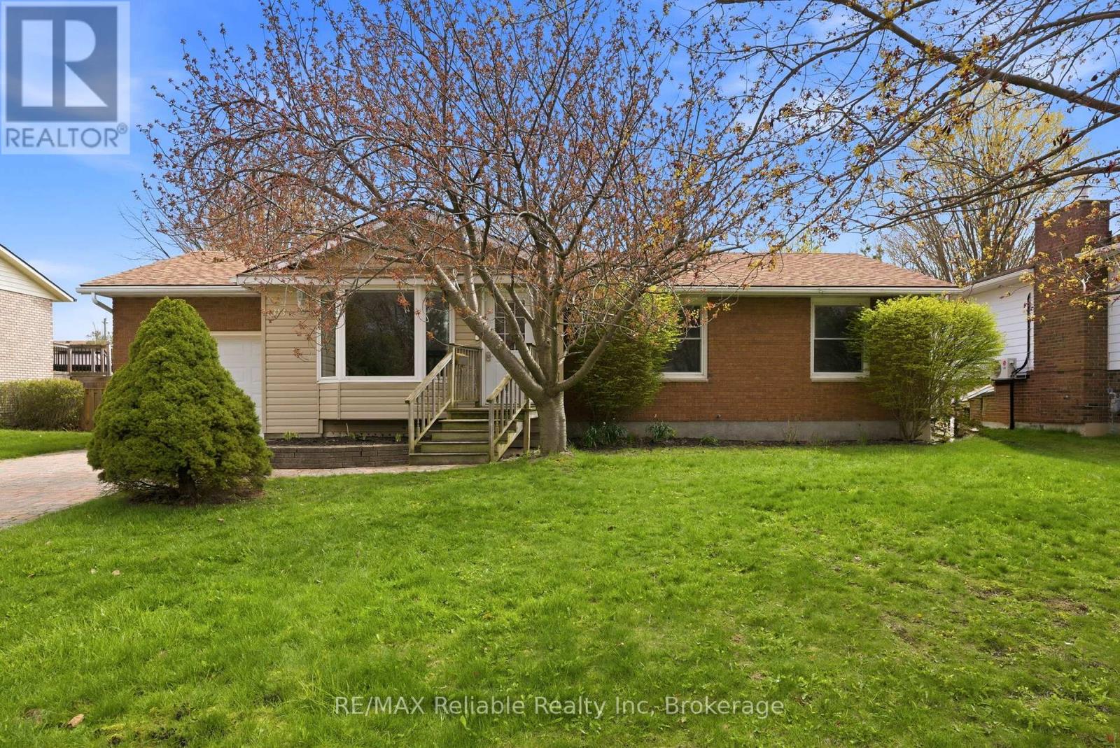313 Krohmer Drive Property Photo 48