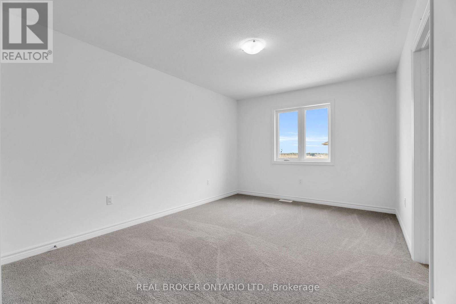 430 Vandusen Avenue Property Photo 39