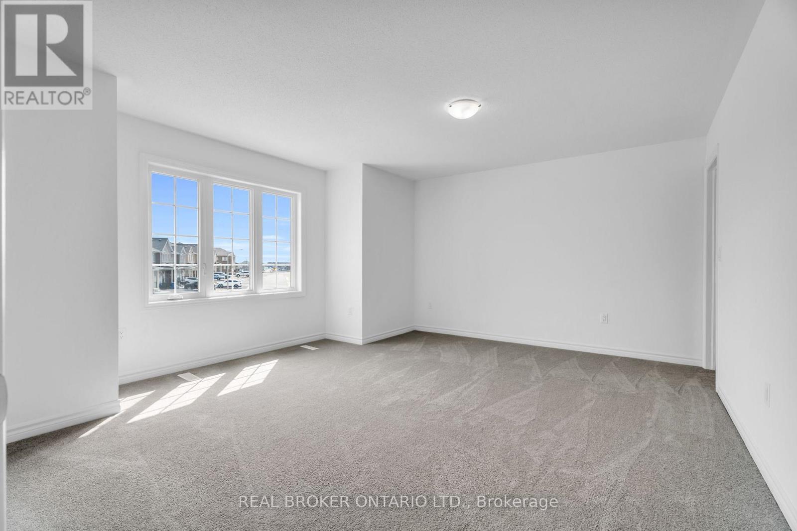 430 Vandusen Avenue Property Photo 43