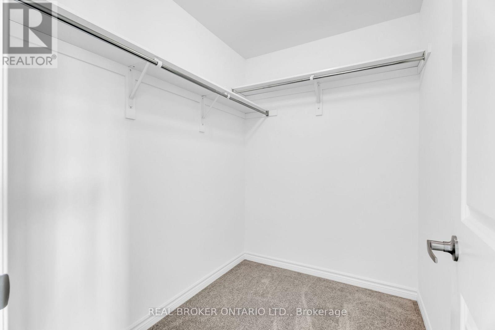 430 Vandusen Avenue Property Photo 46