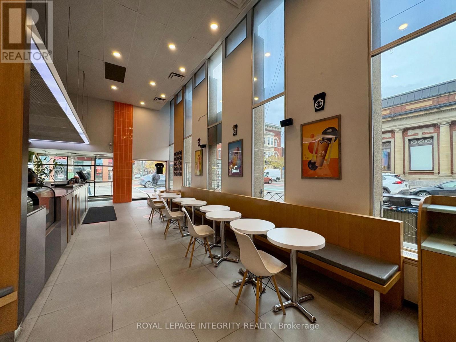 290 Bank Street Property Photo 5