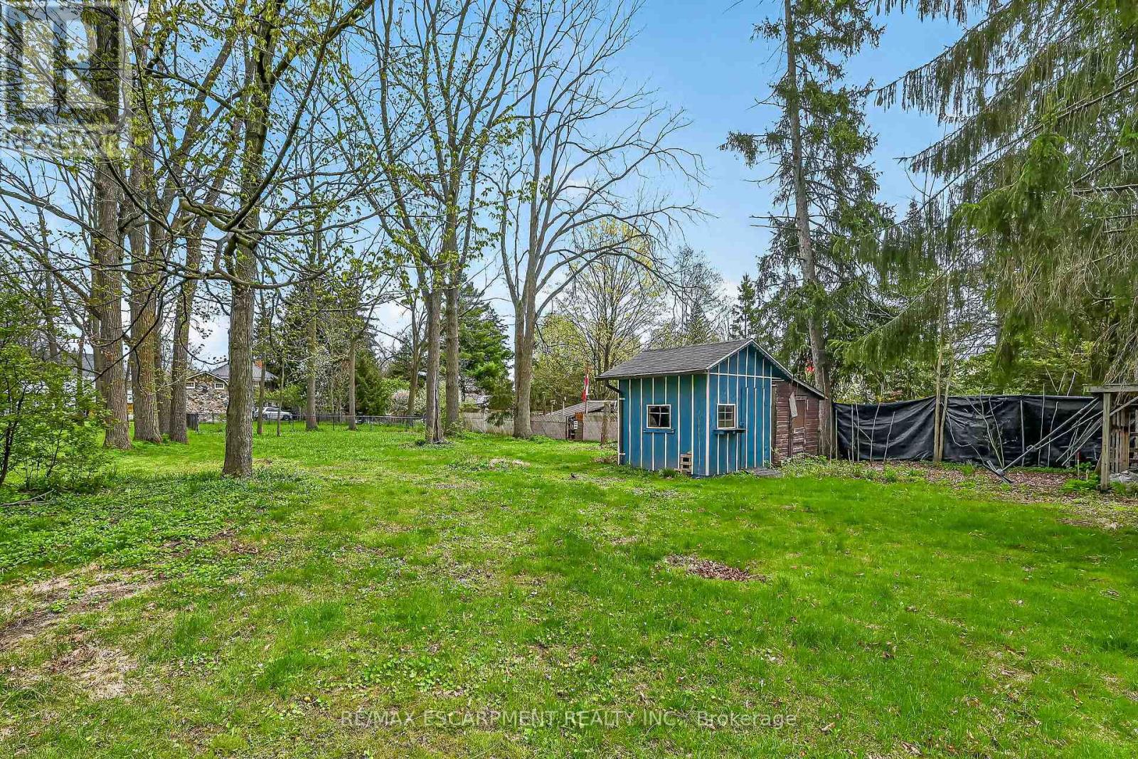 313 John Street Property Photo 4