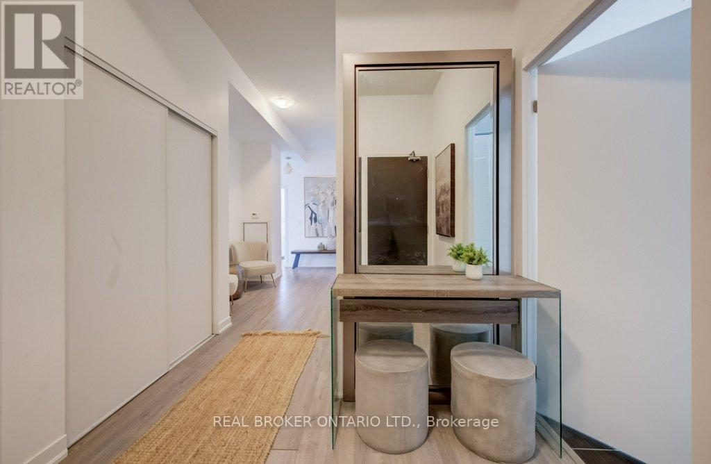 308 - 85 Duke Street W Property Photo 6