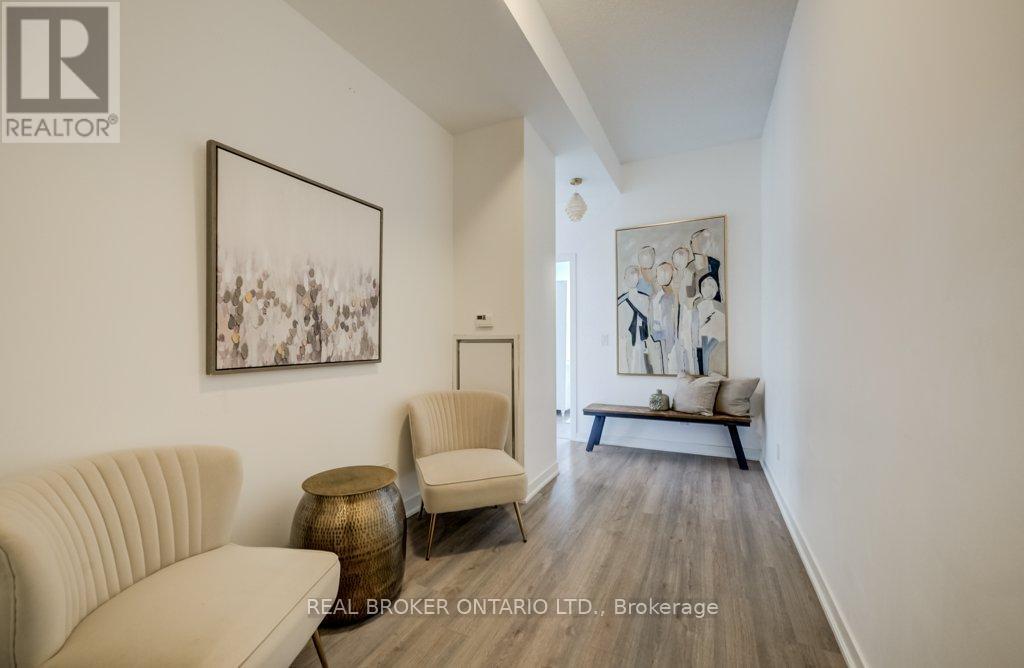 308 - 85 Duke Street W Property Photo 7