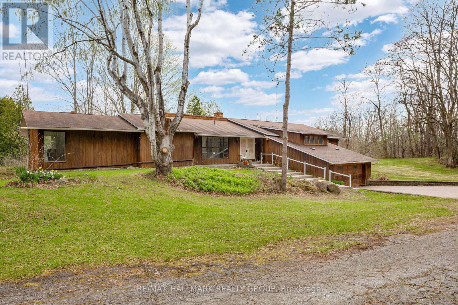 111 Elmgrove Road Property Photo 2