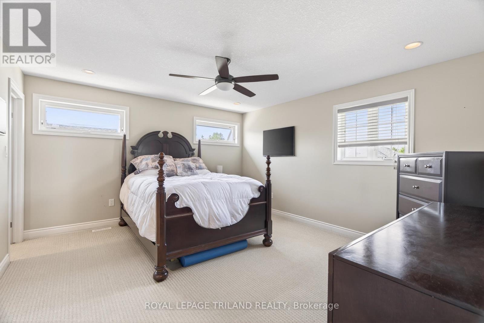 40 Fieldstone Crescent Property Photo 28