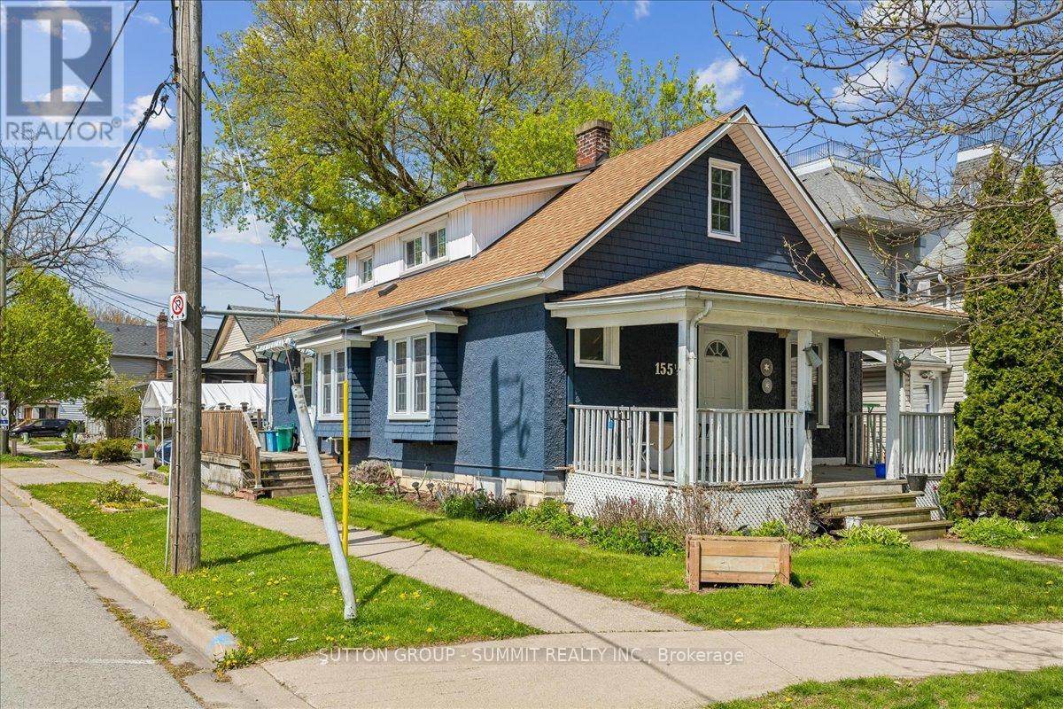 155 1/2 Lake Street Property Photo 1
