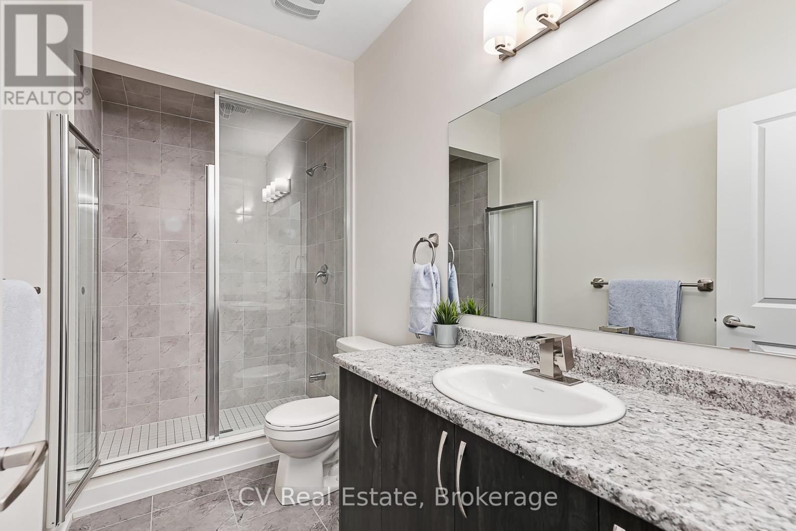 111 Stoneleigh Drive Property Photo 20