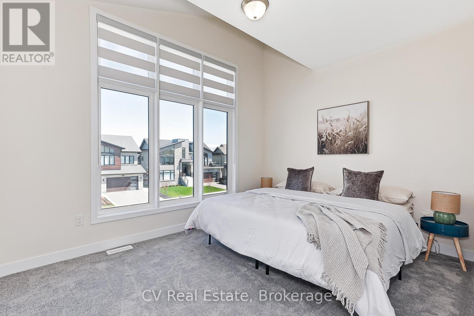 111 Stoneleigh Drive Property Photo 24