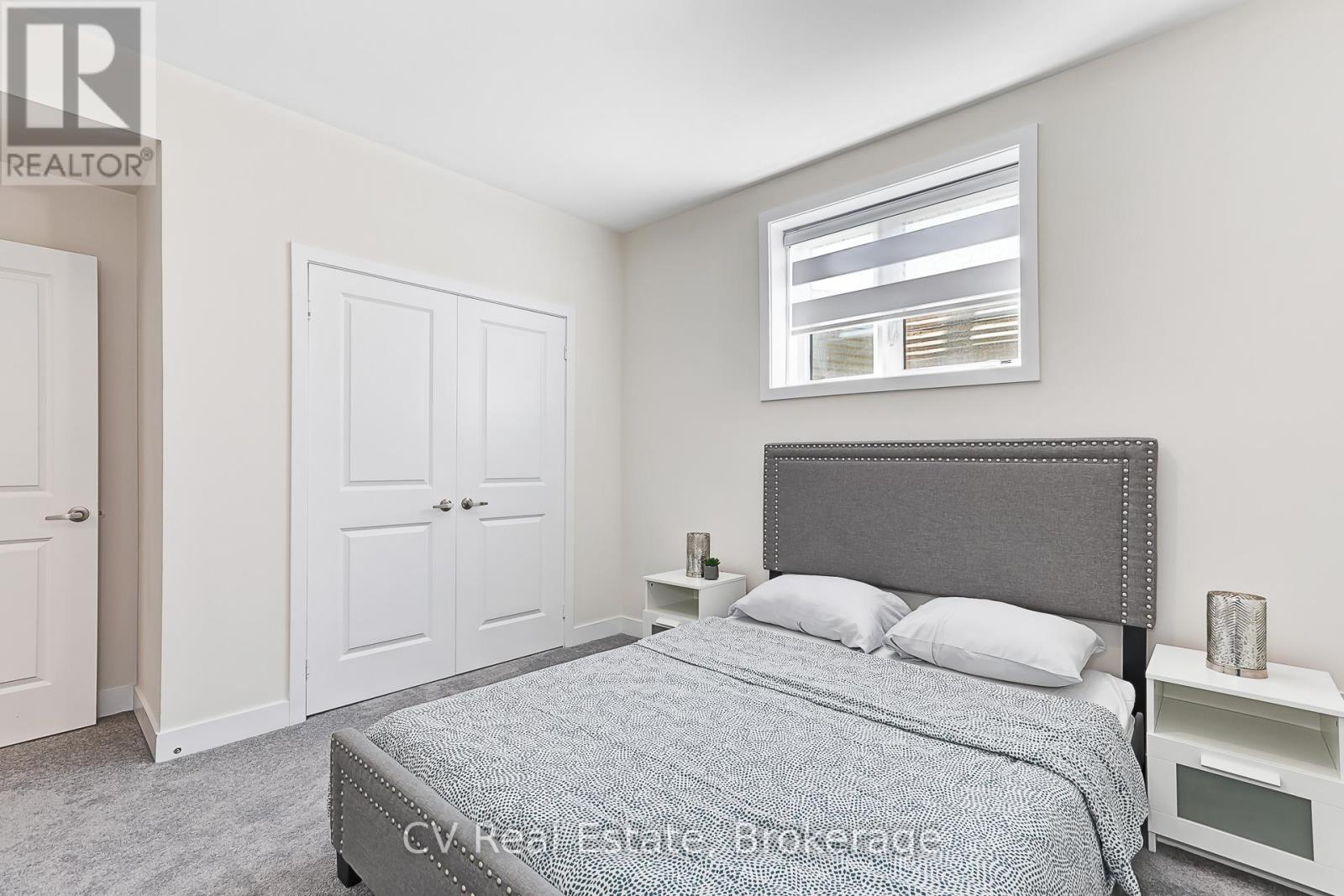 111 Stoneleigh Drive Property Photo 36