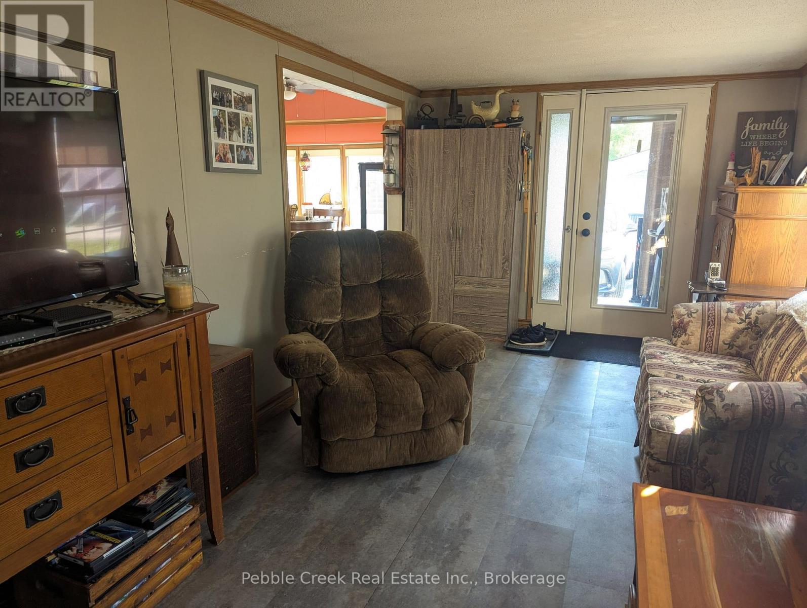 E8 Hickory - 77794 Orchard Line Property Photo 9