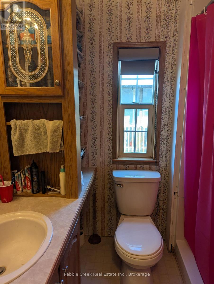E8 Hickory - 77794 Orchard Line Property Photo 12