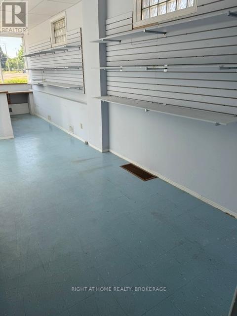 279 Niagara Street Property Photo 17