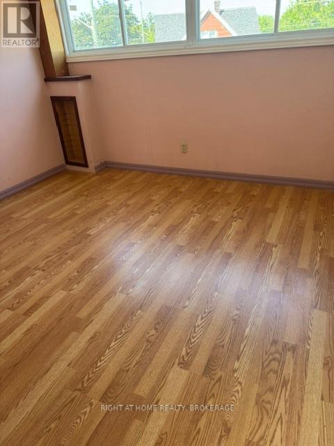 279 Niagara Street Property Photo 19