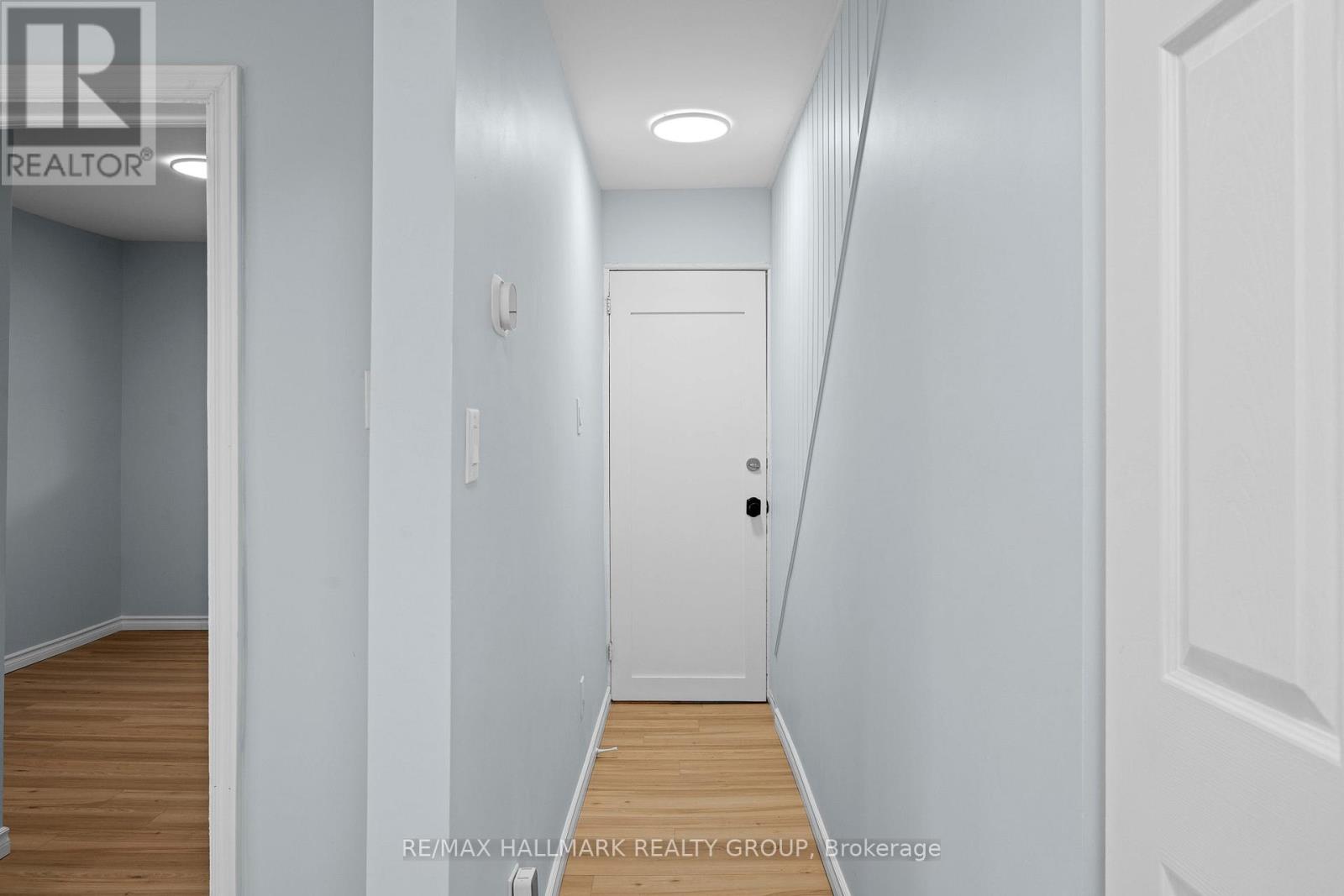 267 Park Street Property Photo 2