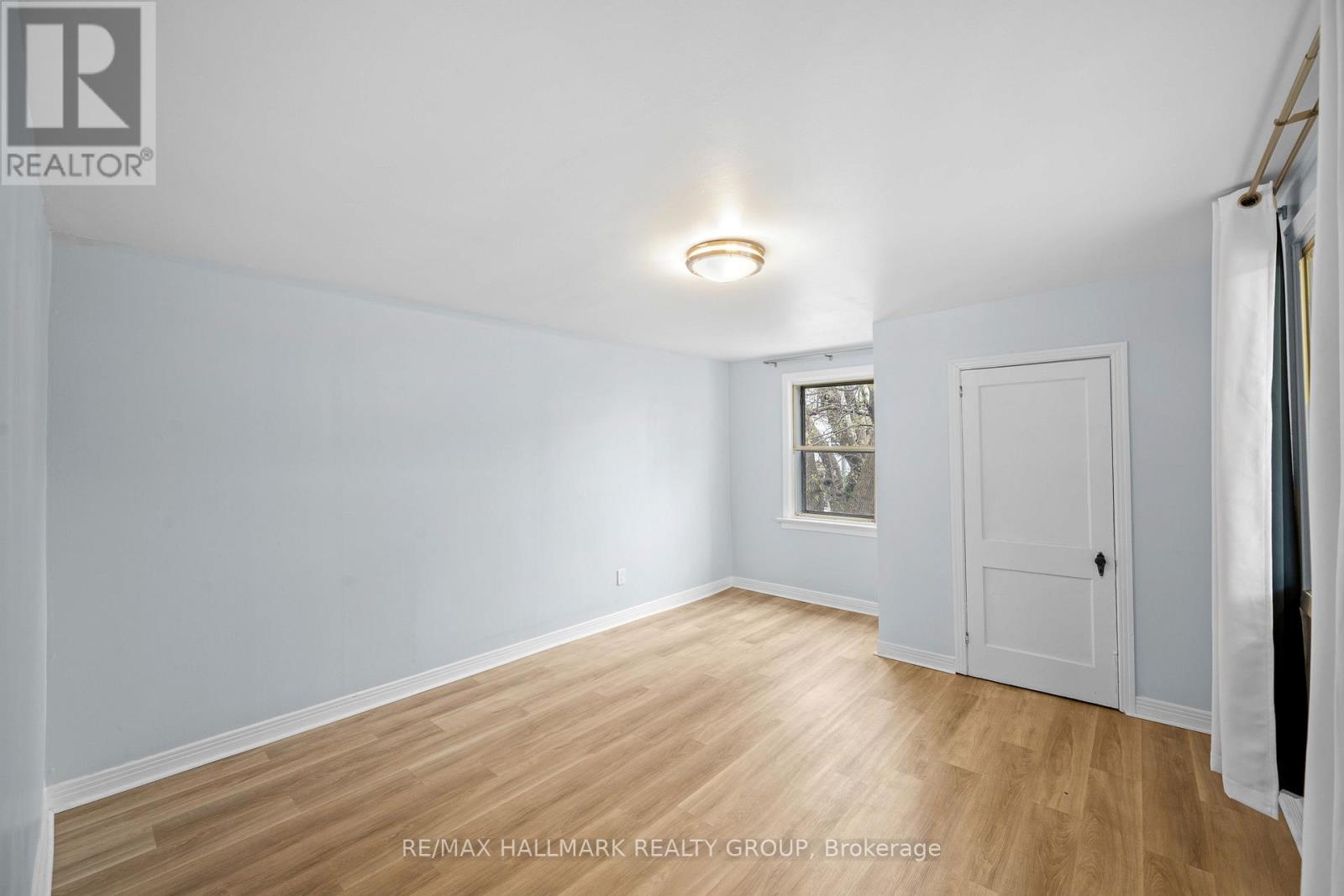 267 Park Street Property Photo 16