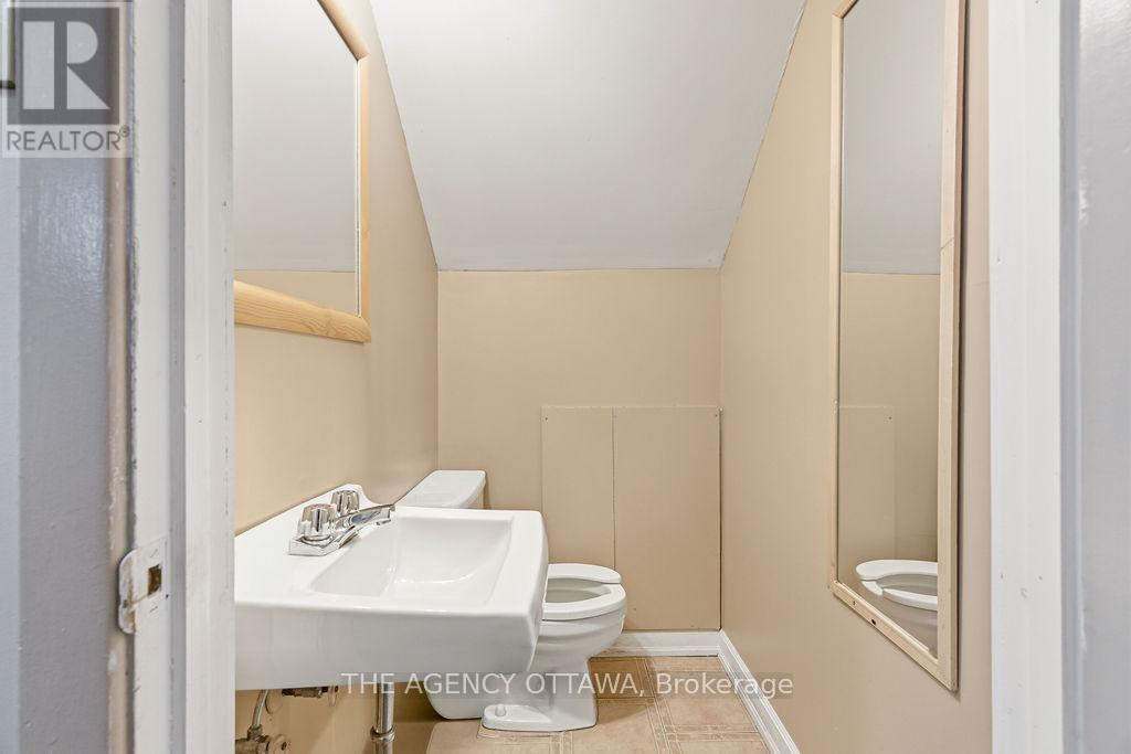 1310 Woodward Avenue Property Photo 32