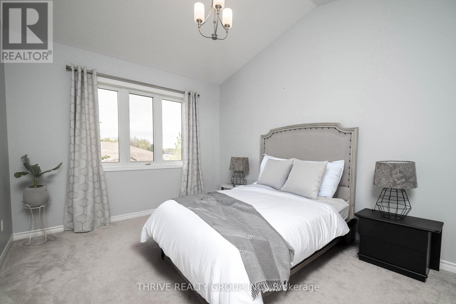 123 - 2250 Buroak Drive Property Photo 10