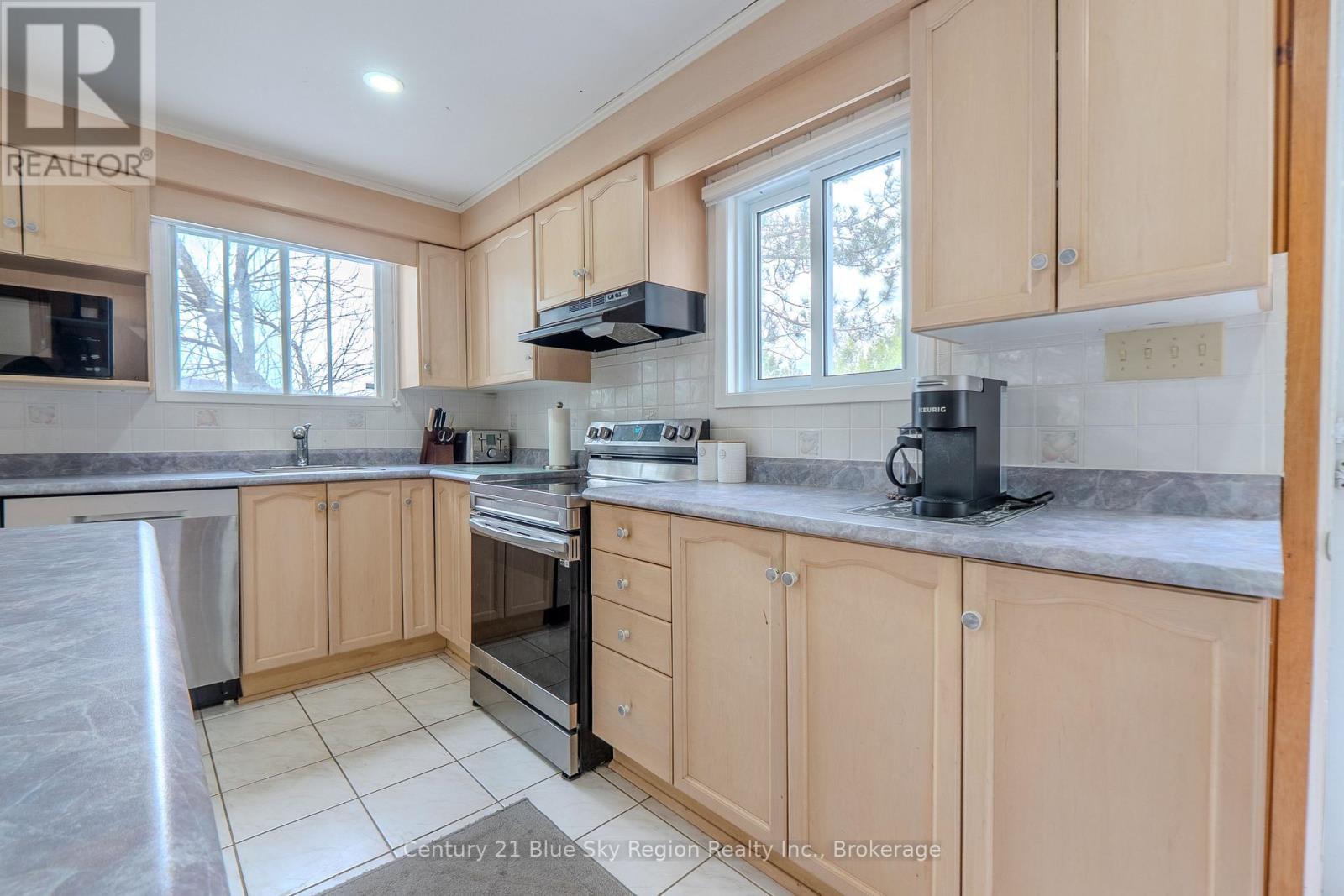 1421 Northshore Road Property Photo 15