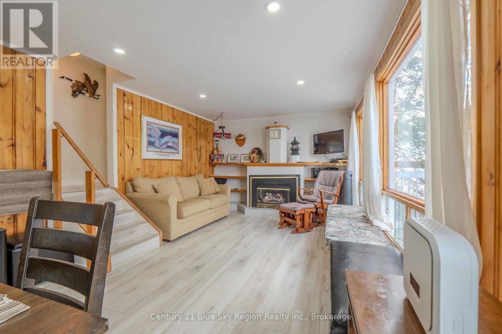 1421 Northshore Road Property Photo 18
