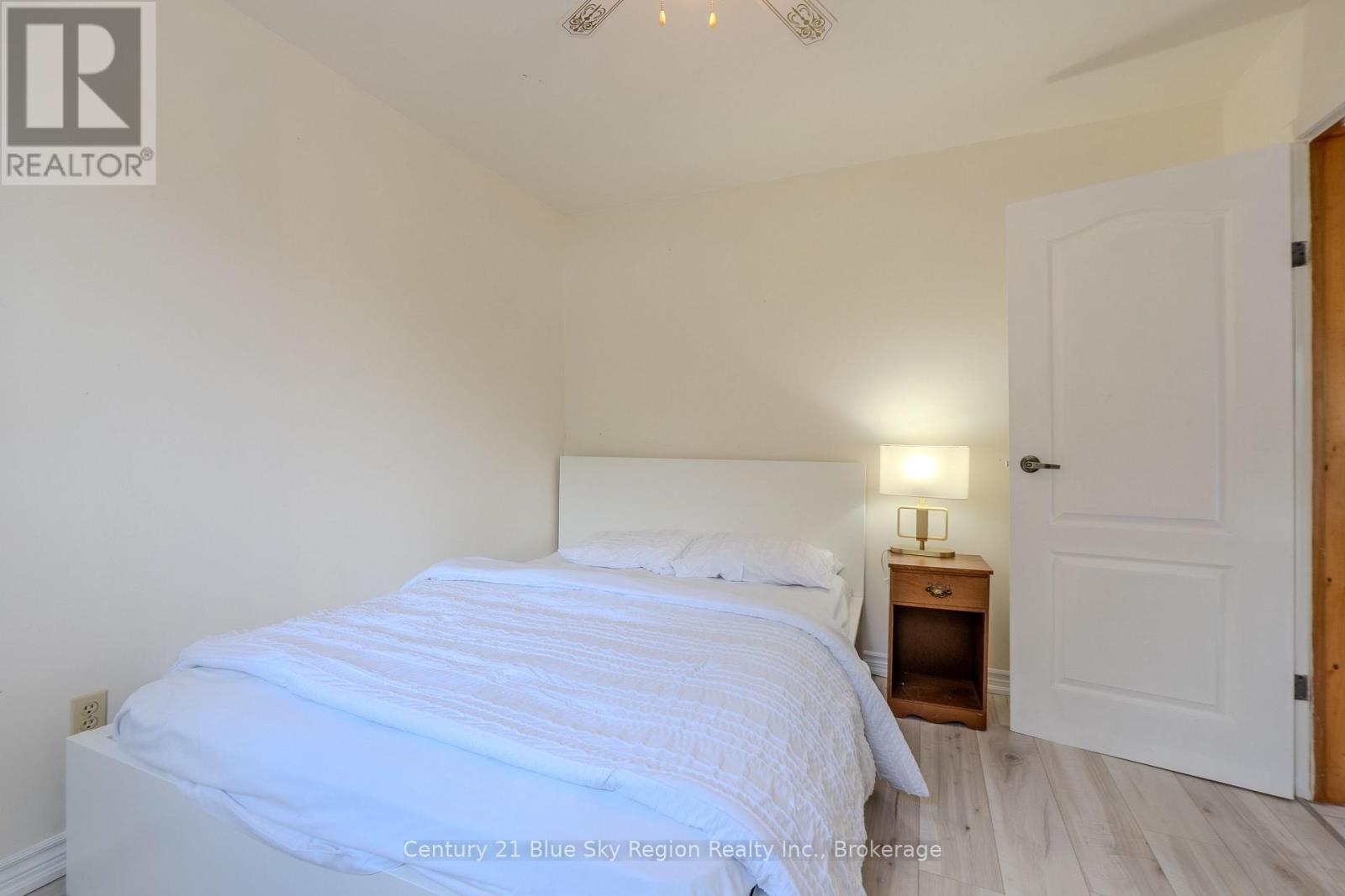 1421 Northshore Road Property Photo 19