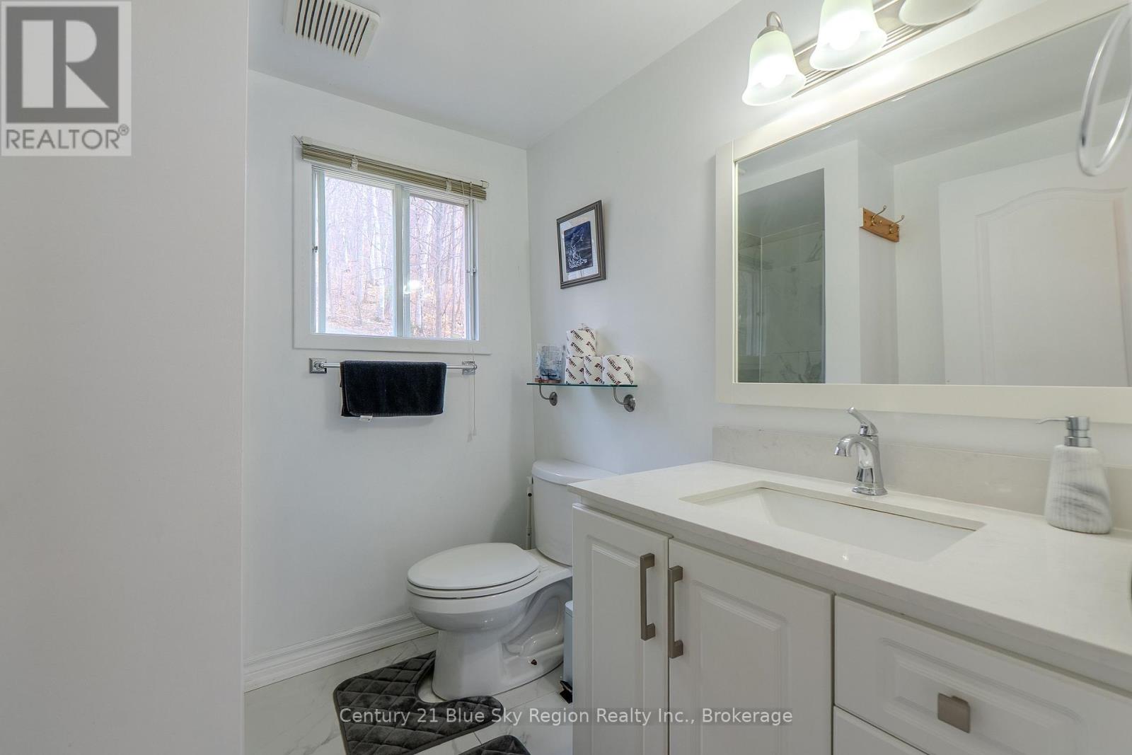 1421 Northshore Road Property Photo 30