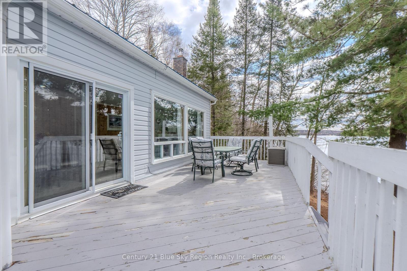 1421 Northshore Road Property Photo 31