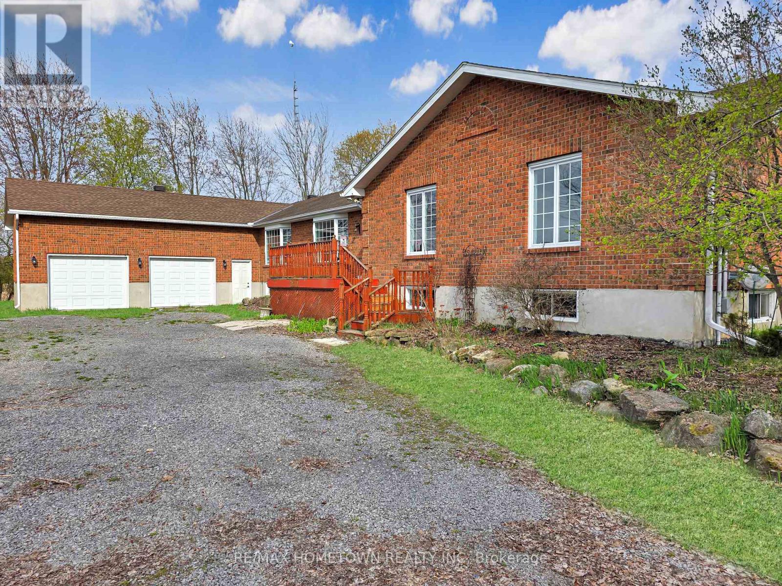 3583 Carman Road Property Photo 2
