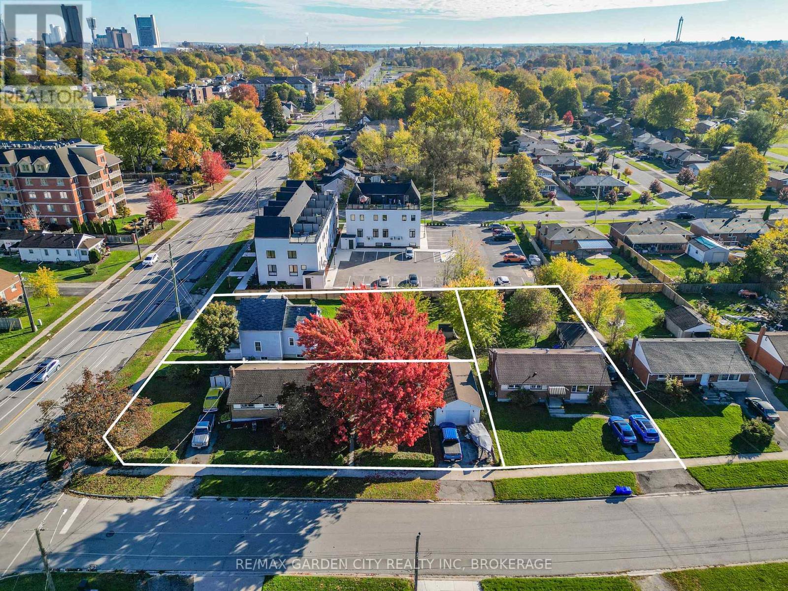 6560 Mcleod Road Property Photo 1