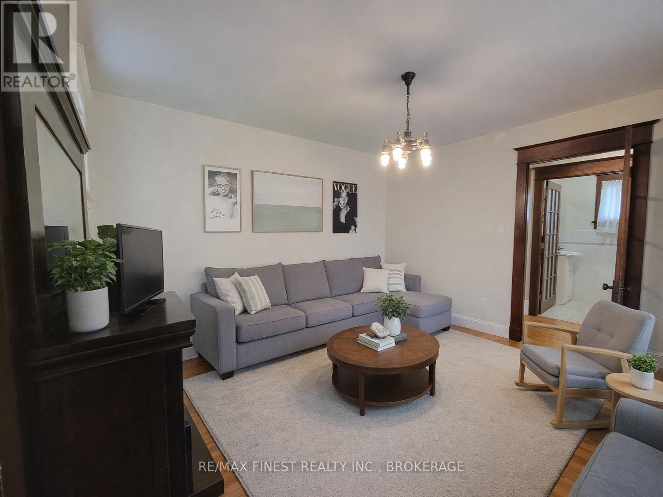 48 Dundas Street Property Photo 7