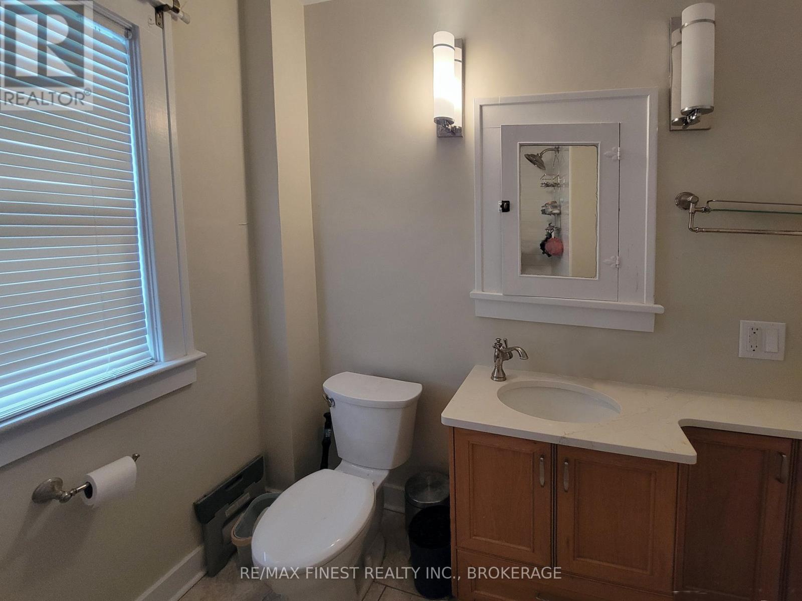 48 Dundas Street Property Photo 15
