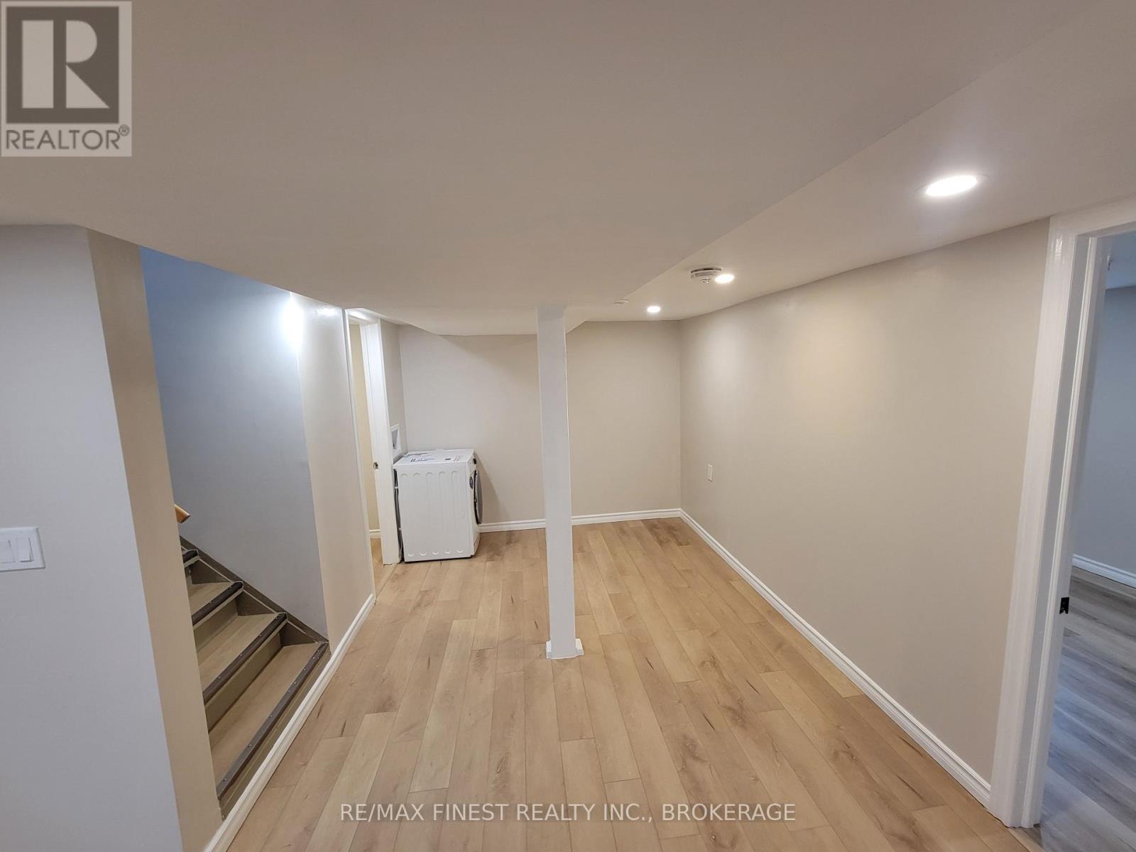 48 Dundas Street Property Photo 34