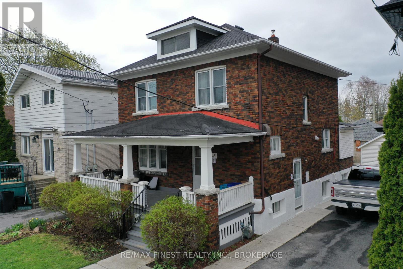 48 Dundas Street Property Photo 46