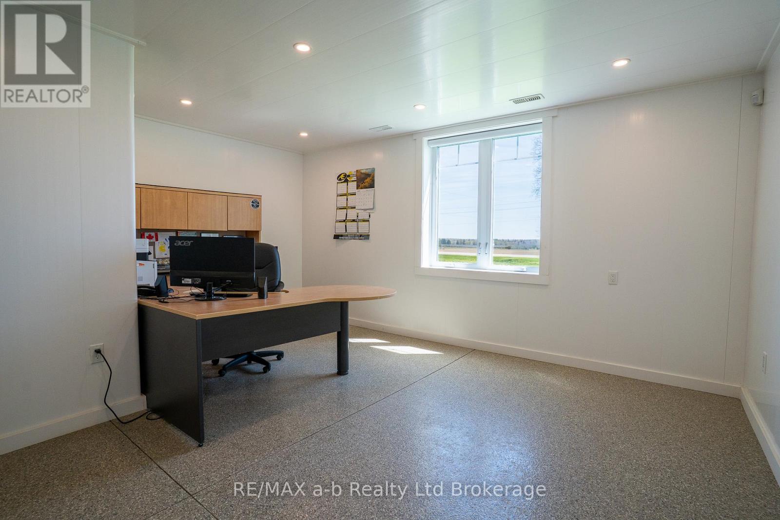 184911 Cornell Road Property Photo 14