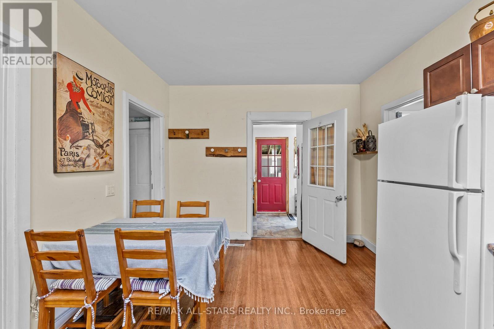 39 Francis Street W Property Photo 12