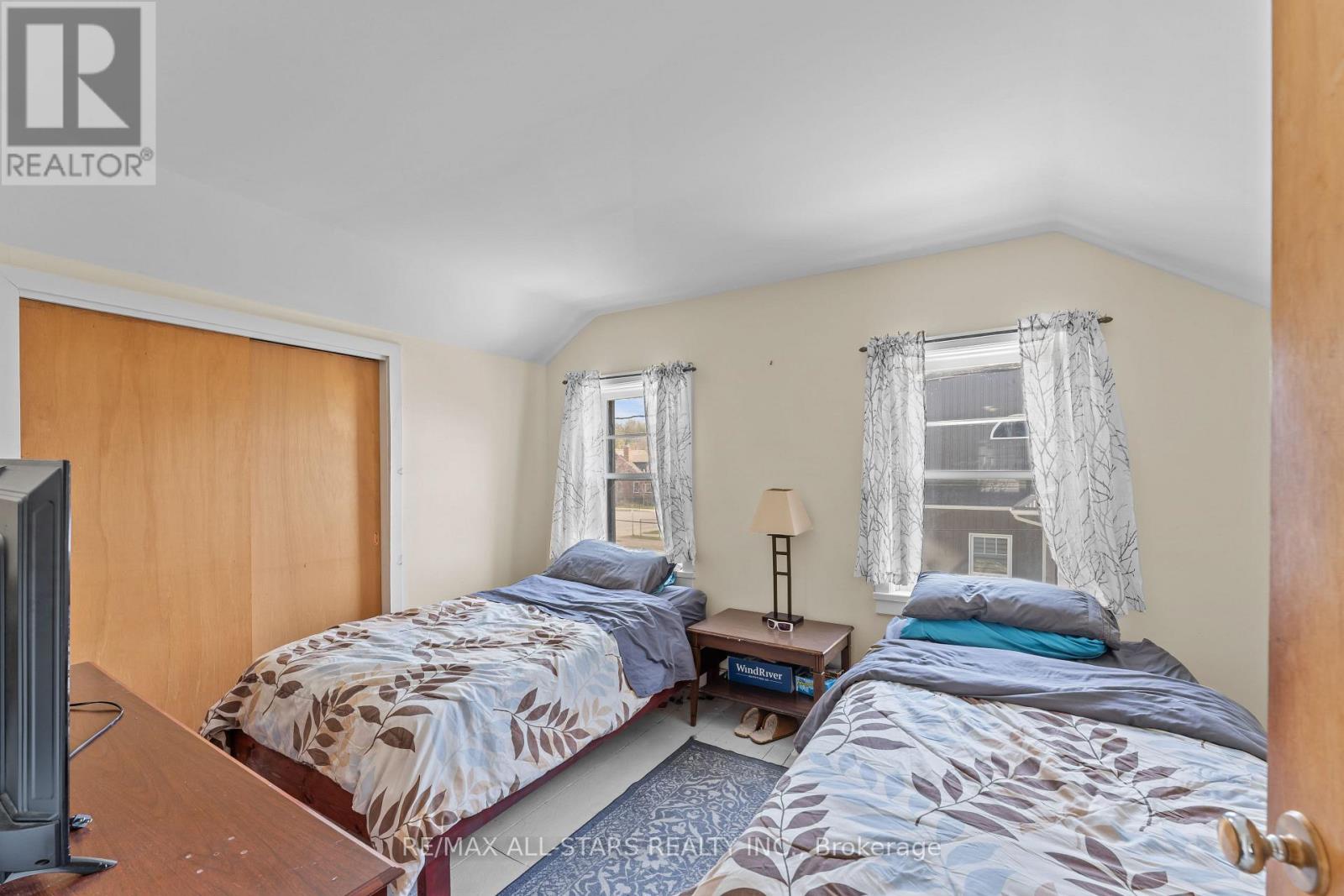 39 Francis Street W Property Photo 23