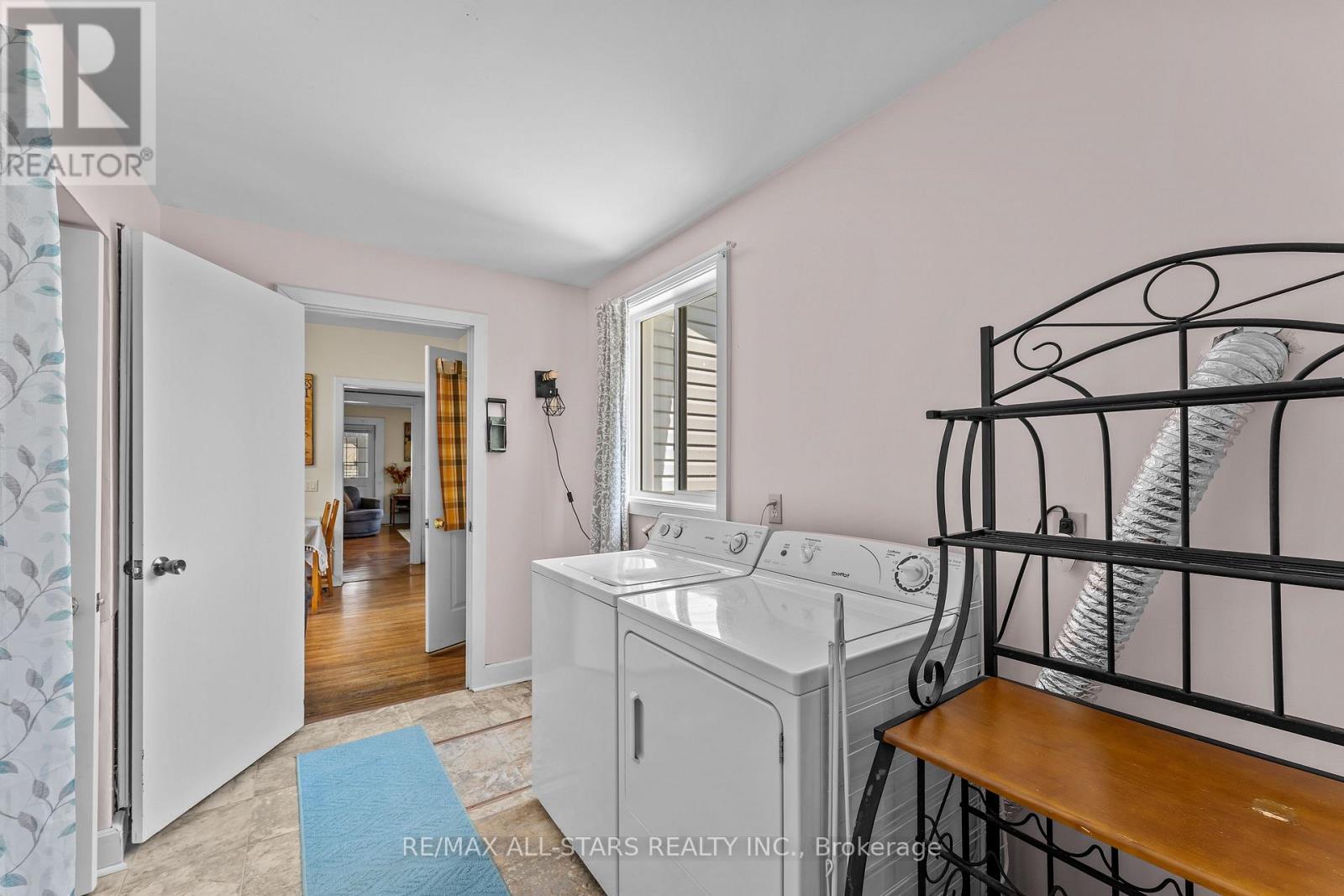 39 Francis Street W Property Photo 32