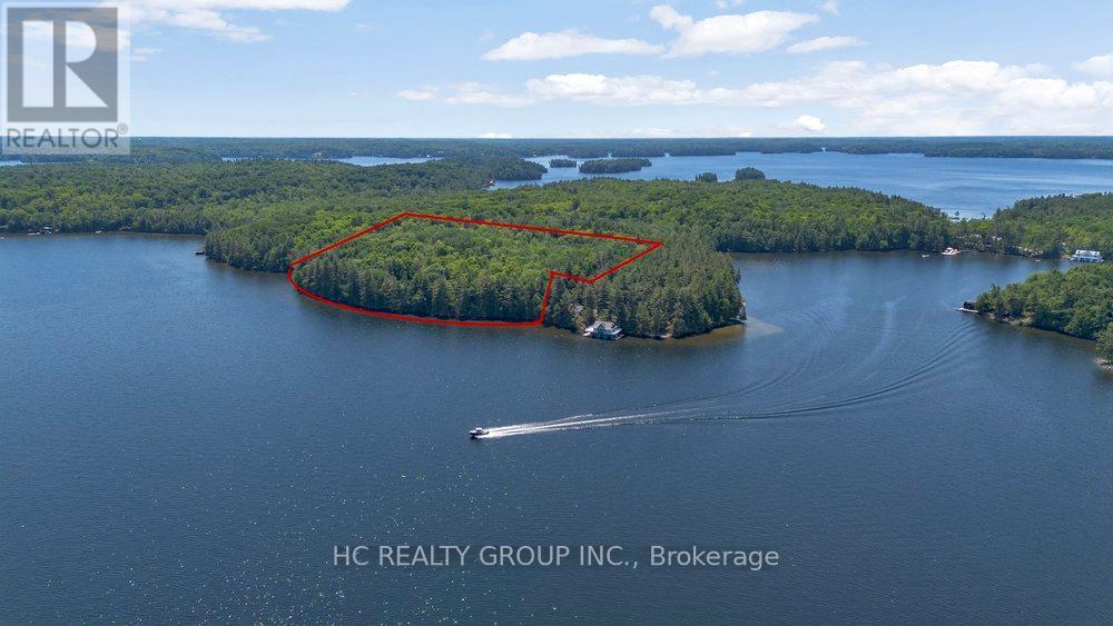 R60- Pt5 Tobins Island Property Photo 1