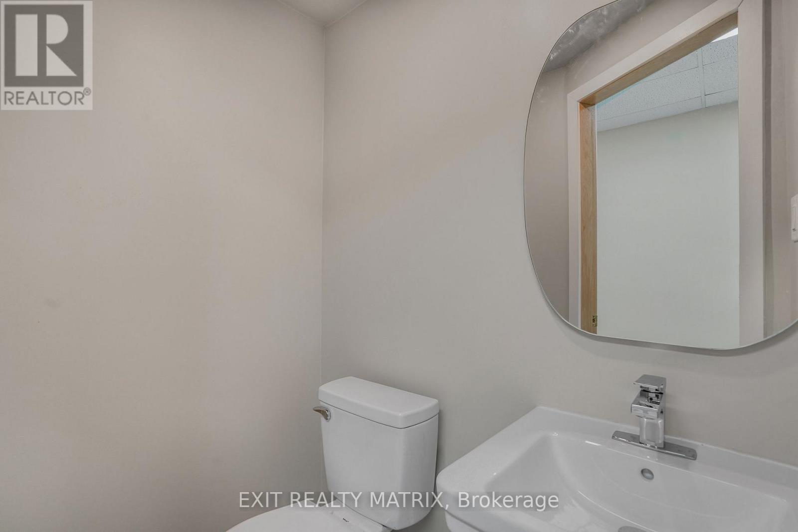 480 Mcgill Street Property Photo 8