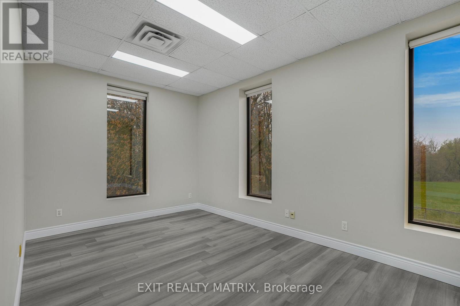 480 Mcgill Street Property Photo 14